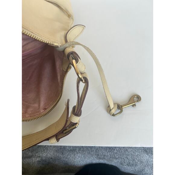 Vintage Dooney & Bourke Dillen XL Ivory Bone Pebbled Leather Hobo Shoulder Bag - Picture 12 of 15